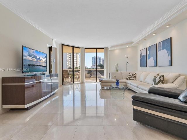 Apartment for sale  Unit #510 - photo 7504728