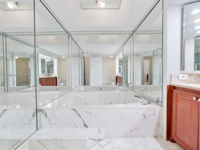 Apartment for sale  Unit #510 - photo 7504741