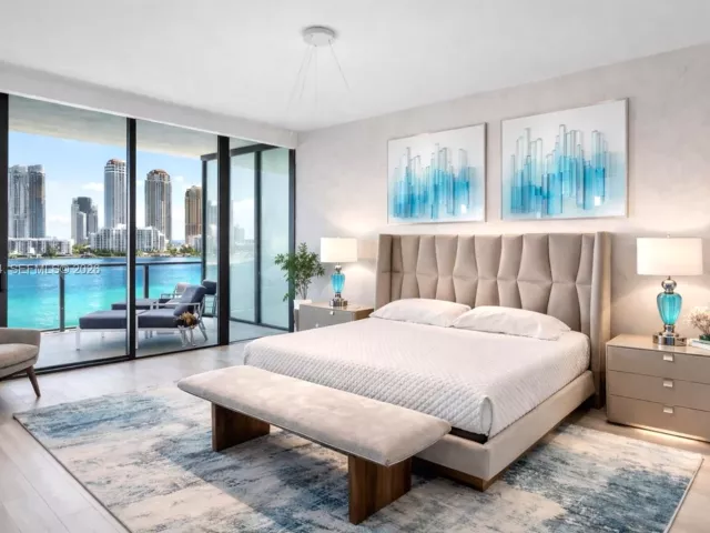 3-bedroom condo for sale in Aventura - 5500 Island Estates Dr 606N - MondialRealty