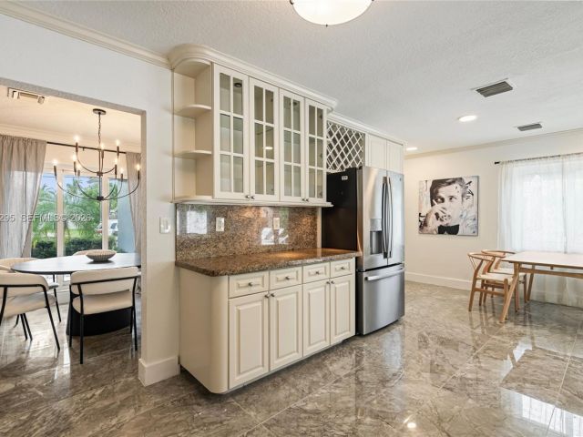 Home for sale at 5900 NE 15th Ave - photo 7483187