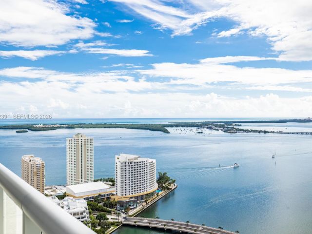 Apartment for sale  Unit #4705 - photo 7517540