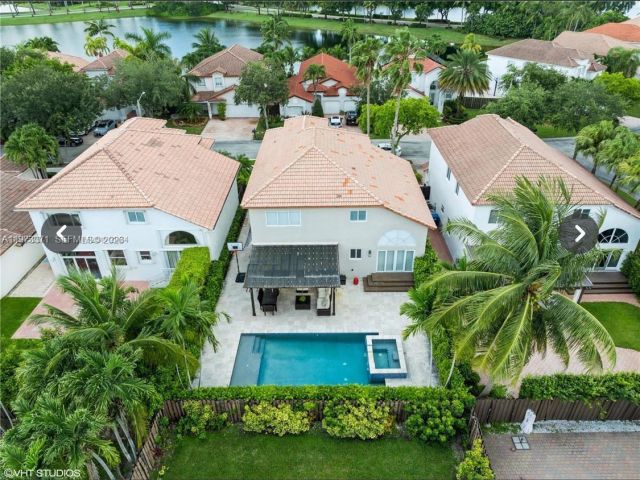 Home for rent at 10942 NW 59th St - photo 7486207