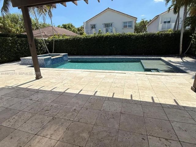 Home for rent at 10942 NW 59th St - photo 7486213