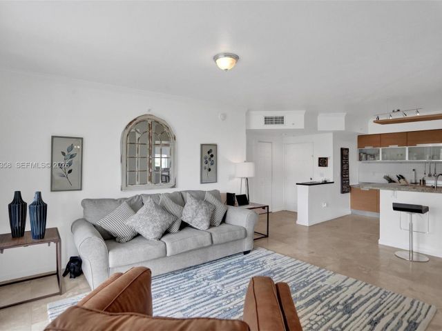 Apartment for sale  Unit #1501 - photo 7512742