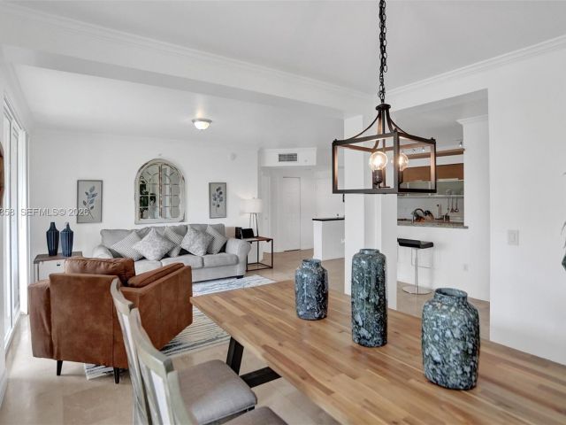 Apartment for sale  Unit #1501 - photo 7512744