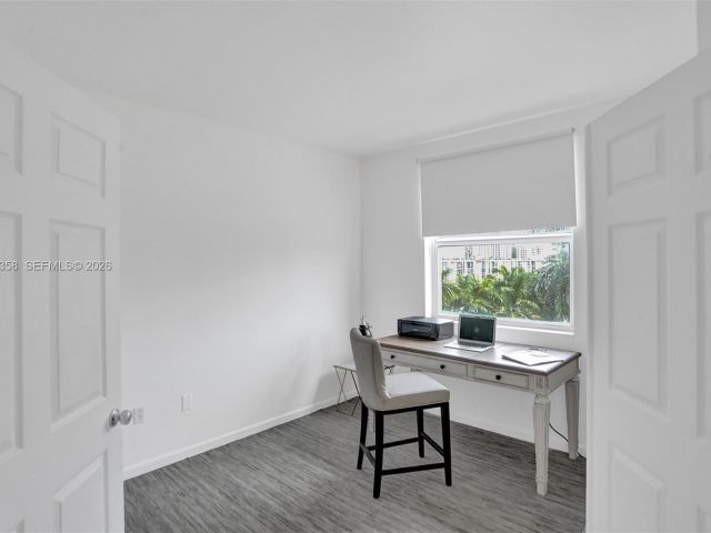 Apartment for sale  Unit #1501 - photo 7512745