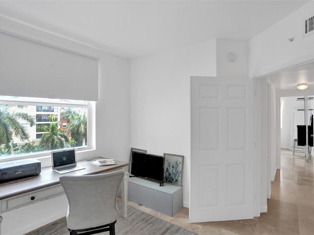 Apartment for sale  Unit #1501 - photo 7512746