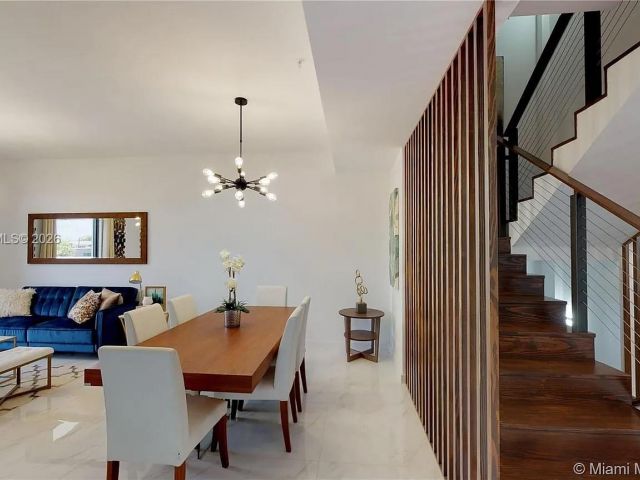 Home for rent at 1503 N 17TH AVE 0 - photo 7474342