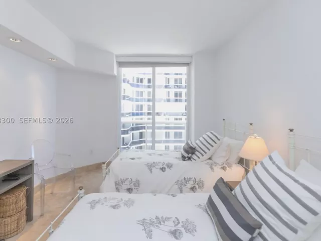 2-bedroom condo for sale in Surfside - 9559 Collins Ave S7-D - MondialRealty