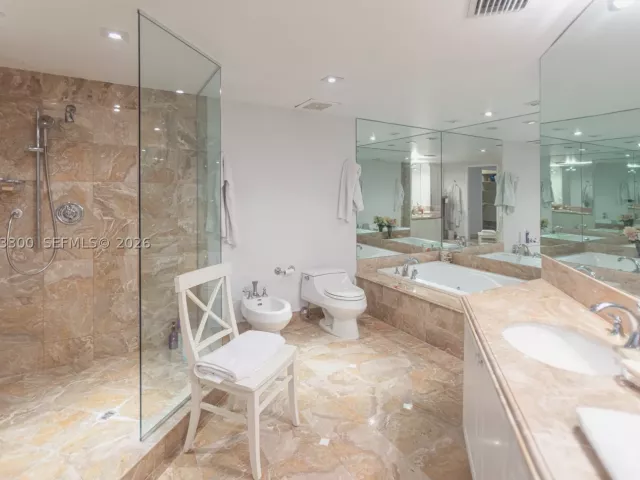 2-bedroom condo for sale in Surfside - 9559 Collins Ave S7-D - MondialRealty