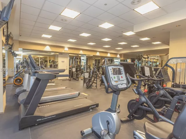 2-bedroom condo for sale in Surfside - 9559 Collins Ave S7-D - MondialRealty