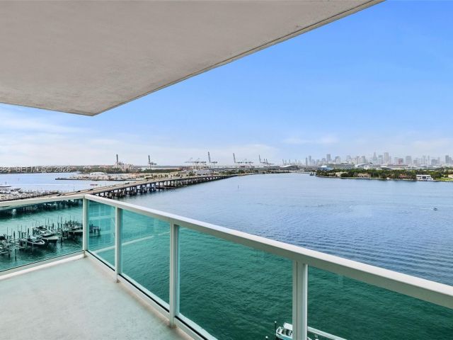 Apartment for sale  Unit #1401 - photo 7508708