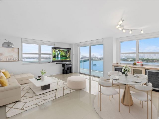 Apartment for sale  Unit #1401 - photo 7508709