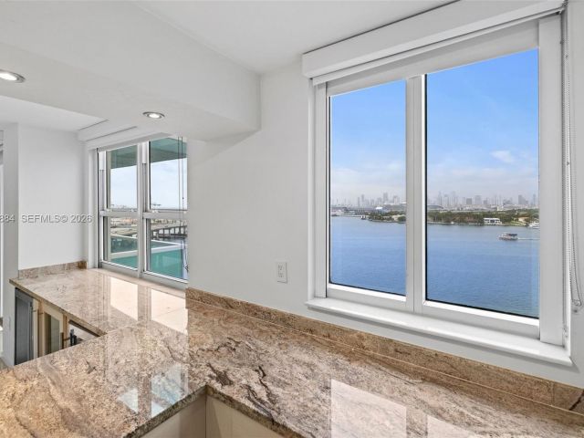 Apartment for sale  Unit #1401 - photo 7508726