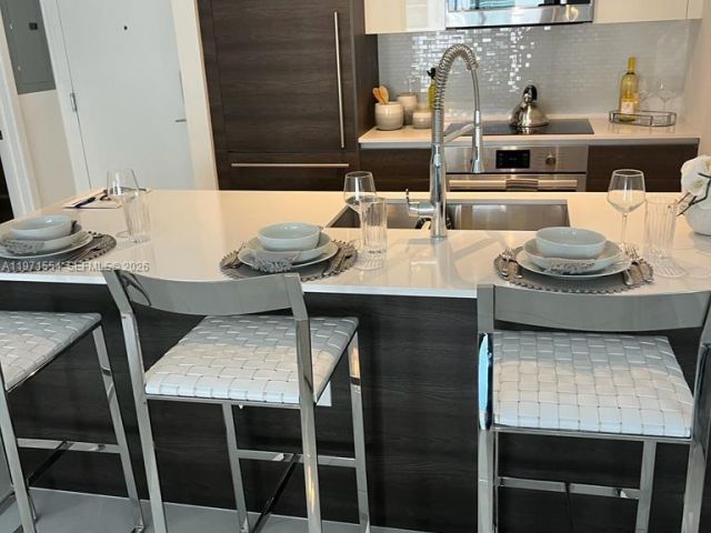 Apartment for sale  Unit #805 - photo 7476097