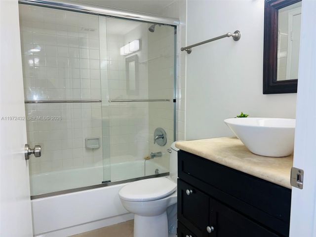 Apartment for rent  Unit #1601 - photo 7479079