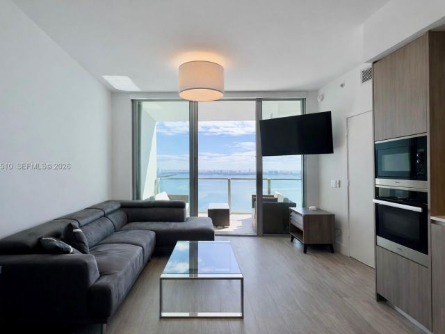 Apartment for sale  Unit #3606 - photo 7523439