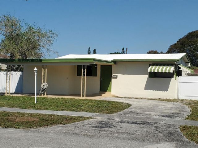 Home for rent at 7791 NW 39th St - photo 7473711