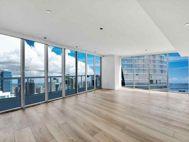 Apartment for rent  Unit #5701 - photo 7510697