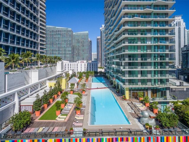 Apartment for sale  Unit #2006 - photo 7451906