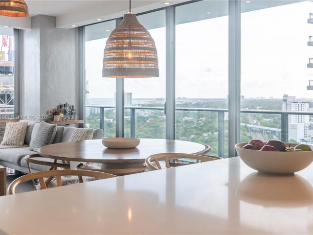 Apartment for sale  Unit #2006 - photo 7451914