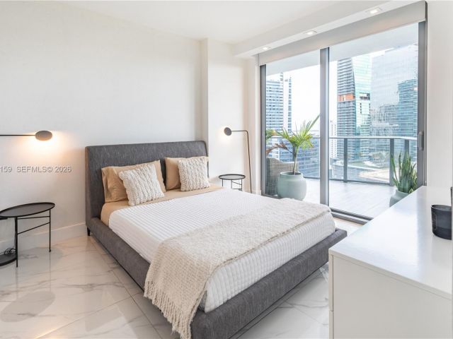 Apartment for sale  Unit #2006 - photo 7451917