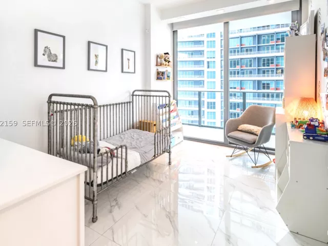 3-bedroom condo for sale in Miami - 1300 S Miami Ave 2006 - MondialRealty