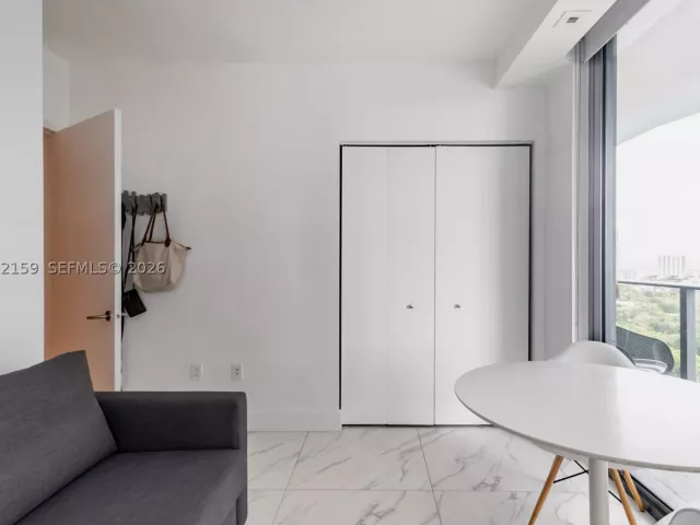 3-bedroom condo for sale in Miami - 1300 S Miami Ave 2006 - MondialRealty