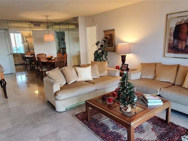 Apartment for sale  Unit #603 - photo 7529848