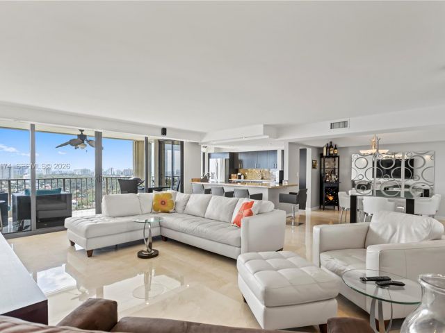 Apartment for rent  Unit #15E - photo 7496899