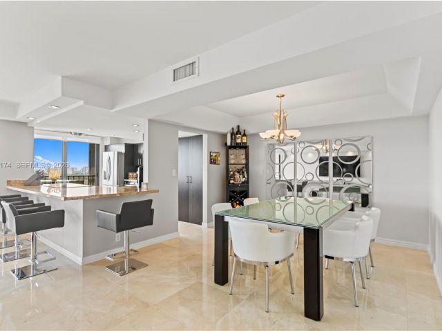 Apartment for rent  Unit #15E - photo 7496904