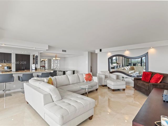 Apartment for rent  Unit #15E - photo 7496911