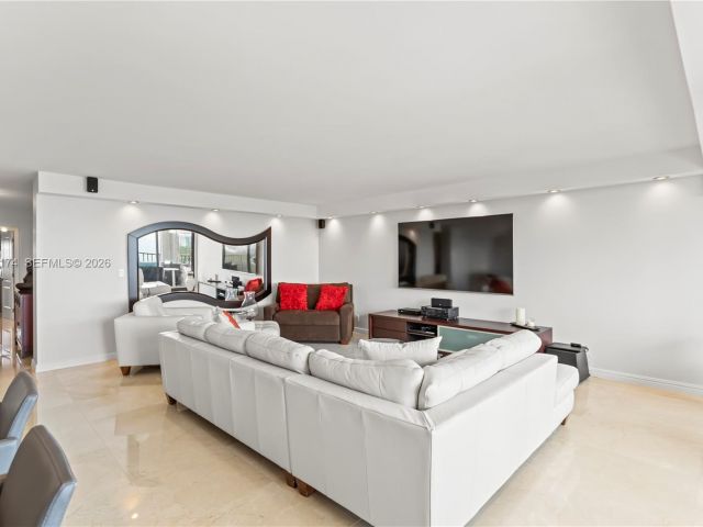 Apartment for rent  Unit #15E - photo 7496912