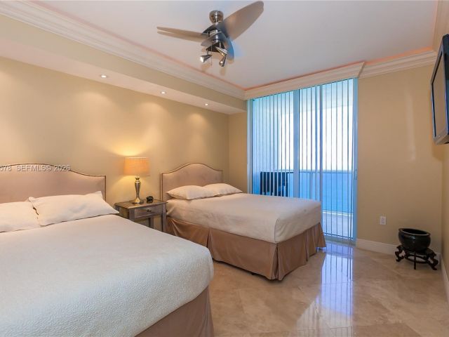 Apartment for rent  Unit #3803 - photo 7500501