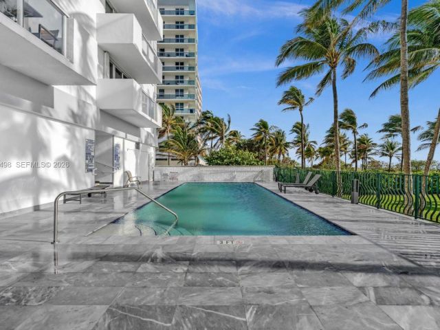 Apartment for rent  Unit #406 - photo 7505841