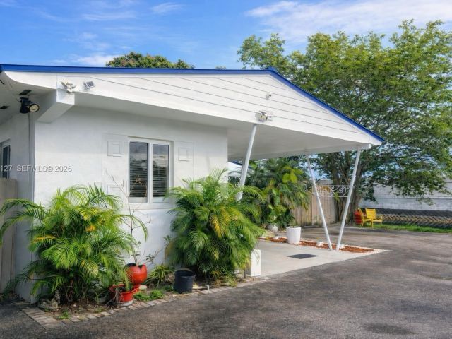 Home for sale at 1281 NW 31st Ave - photo 7501668