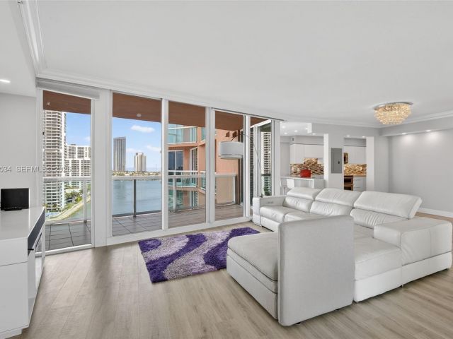 Apartment for rent  Unit #1501 - photo 7503284