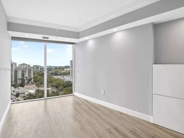 3-bedroom condo for rent in Aventura - 3370 Hidden Bay Dr 1501 - MondialRealty