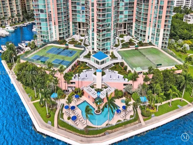 3-bedroom condo for rent in Aventura - 3370 Hidden Bay Dr 1501 - MondialRealty