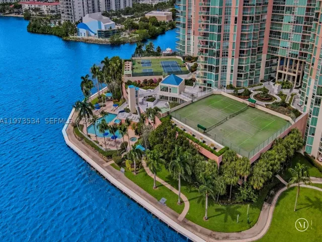 3-bedroom condo for rent in Aventura - 3370 Hidden Bay Dr 1501 - MondialRealty
