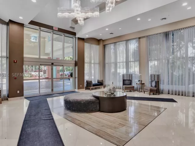 3-bedroom condo for rent in Aventura - 3370 Hidden Bay Dr 1501 - MondialRealty