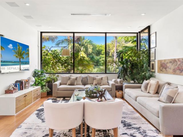 Home for sale at 2815 Regatta Ave - photo 7469230