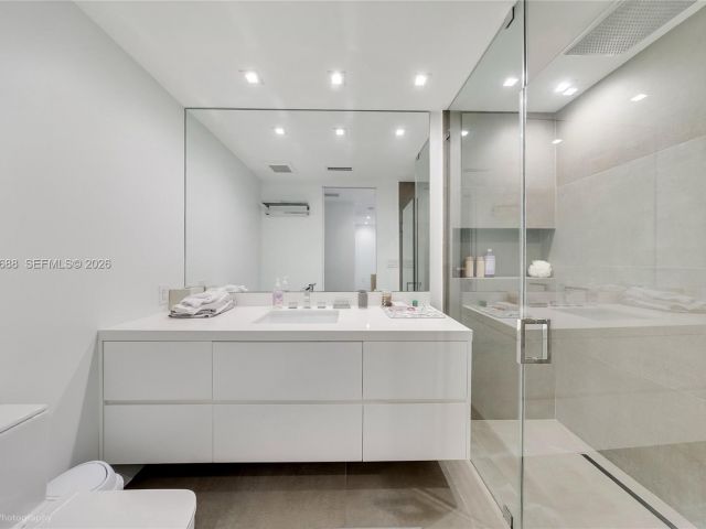 Home for sale at 2815 Regatta Ave - photo 7469238