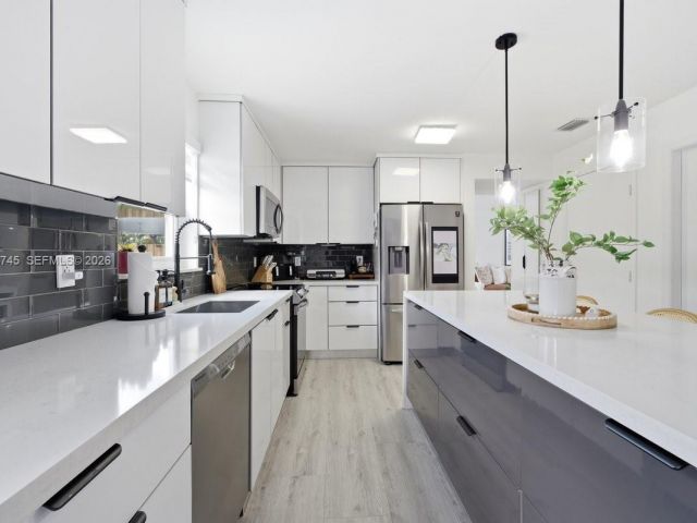 Home for rent at 12138 SW 250th Ter - photo 7459307