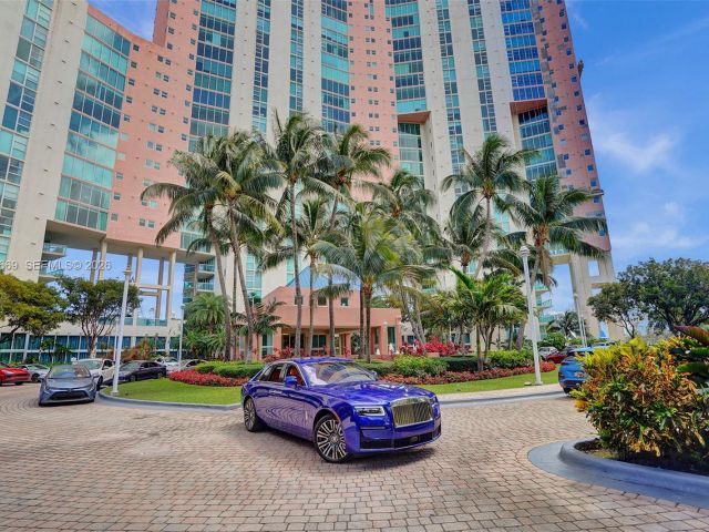 Apartment for rent  Unit #613 - photo 7503308