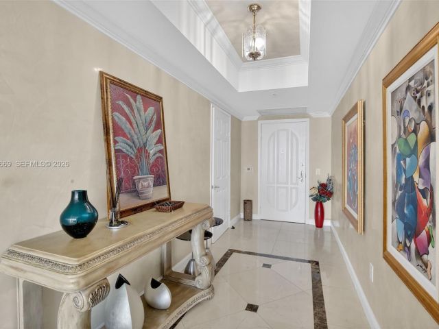 Apartment for rent  Unit #613 - photo 7503314