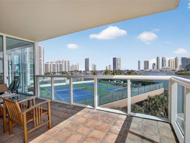 Apartment for rent  Unit #613 - photo 7503318