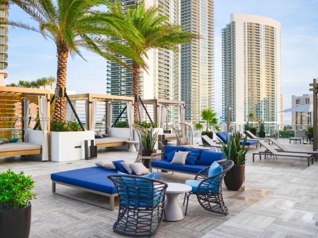 Apartment for sale  Unit #T4005 - photo 7512952