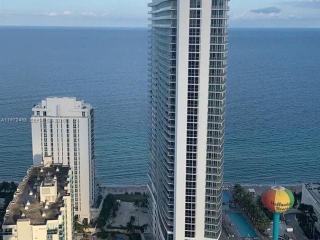 Apartment for sale  Unit #T4005 - photo 7512953