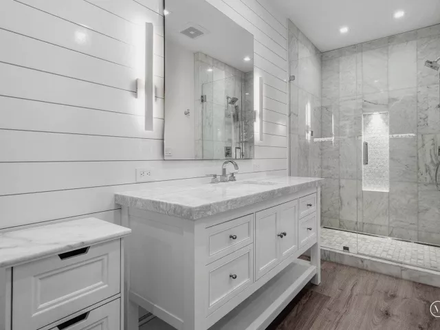 6-bedroom home for sale in Boca Raton - 3746 NW 53rd Street - MondialRealty